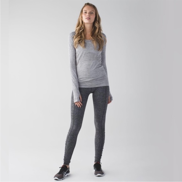 Lululemon Run: Turn Around Tights - Picture 3 of 13